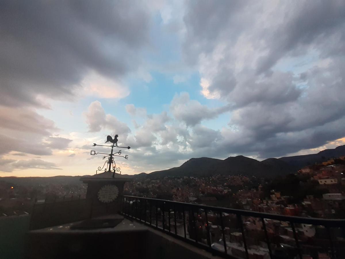 Hostal Casa De Dante Guanajuato Eksteriør bilde
